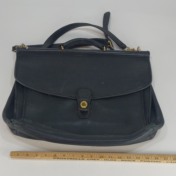 Coach Black Tote with Minimalist Design and Adjustable Strap - Picture 5 of 6